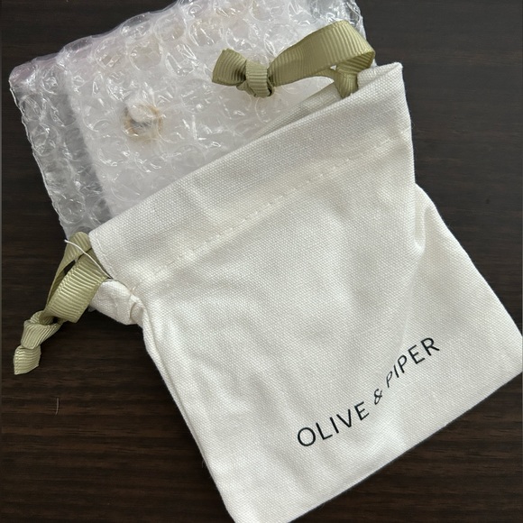 Olive & Piper 18K Gold Vermeil Taryn Hoops - Picture 6 of 8